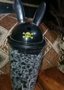 Cup