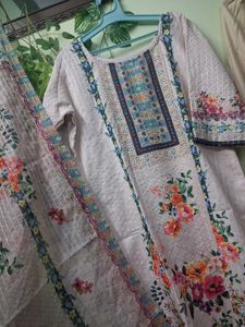 Floral Print Kurta Set with Dupatta