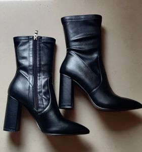Brand New Black Stylish Boots