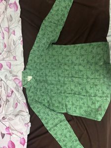 Stylish Men's Printed Green Shirt