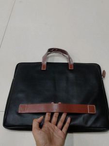 Smart Brand New Laptop Bag