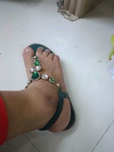 Embellished Emerald Green Flat Sandals