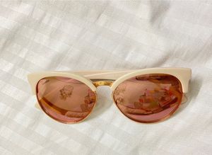 Sunnies Glasses