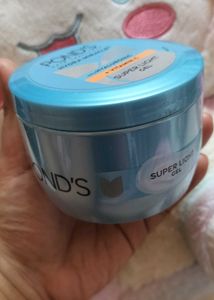 Pond's Super Light Gel Moisturizer