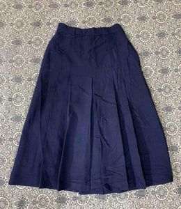 Stylish Navy Blue Wide Pleated skirt