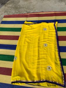 chiffon saree with velvet lace design