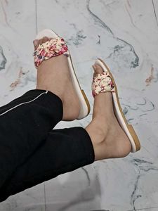 casual footwear