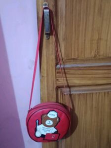 Cute Red Teddy Bear Round Bag