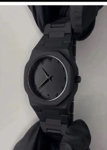Minimalist Black Watch