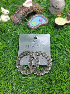 Dhwani Hoop Earrings Set of 2