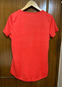 🆕Reebok Orange V-Neck T-Shirt