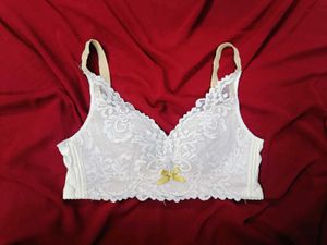 🇳🇿💫🎀Elegant Lace Bra with Bow Detail