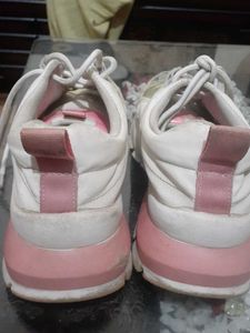 Stylish White &amp; Gold Chunky Sneakers