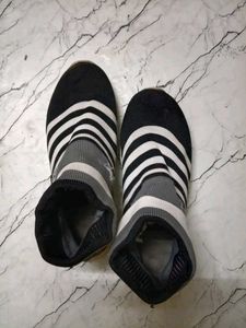 Striped Black/White Knit Sneakers