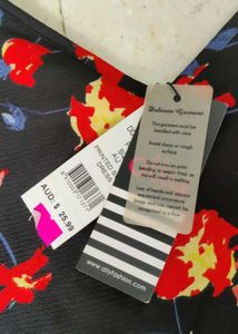 Black chic  flary sleeve dress