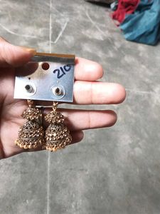 Elegant Jhumka Earrings with Pearls