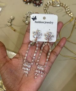 Unused ad Sparkling Drop Earrings