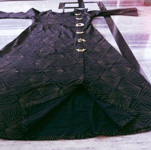 Styling  Designing Stretchable  Side Slit Cut Kurti For Women   Black 🖤  Colour. &amp; Only One Time Use
