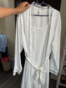 Elegant White Lace Robe and Nightgown Set