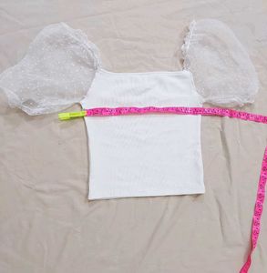 Puff Sleeve Crop Top from Amisu