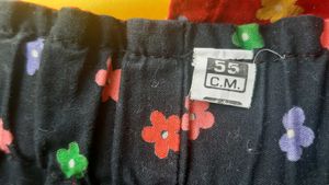 REVERSIBLE SHORTS 4 to 6 yrs girls.
