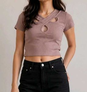 Chic Ribbed Cut-Out Crop Top