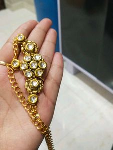 Elegant Gold Kundan bajuband
