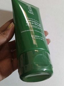 Foxtale Clean Slate Refreshing Face Wash