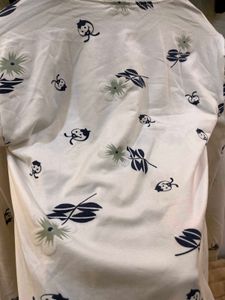 White Floral Print Sweatshirt