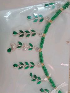 Elegant Green Leaf Silver Necklace