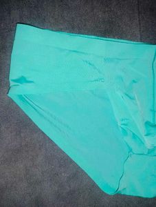 Men's breathable seamless ice silk Briefs