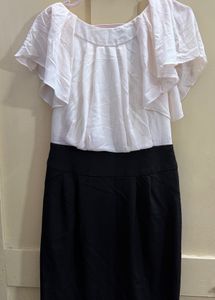 Elegant Cream Ruffle Sleeve Top