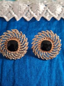 Stunning earrings