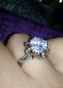 Queen Gemstone Ring