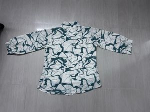 Stylish Abstract Printed Full Sleeve Top / Shirt (