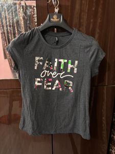 Faith Over Fear Graphic T-Shirt