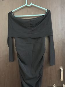 Chic Off-Shoulder Ruched Dress