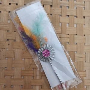 Feather &amp; Flower Tilak Applicator (2)