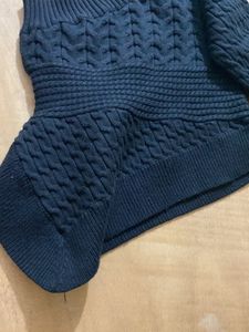 One Sholder Sweater