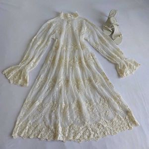Vintage Elegant delicate Lace dress 🫧🦢✨️