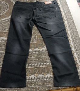 Men's Dark Wash Jeans