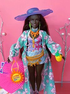 Barbie Extra Fly Beach Doll