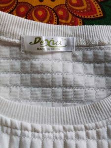 White Paris Eiffel Tower Sweatshirt