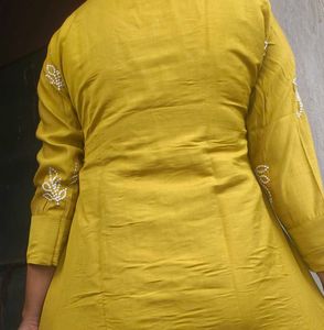 Embroidered Yellow Kurta set (coord se