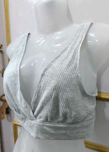 Light Grey V-Neck Cropped Top bra