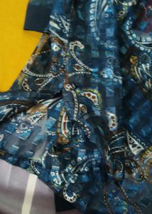 Blue Paisley Print Kurta with Lace Detail
