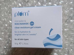 Plum Rice Water &amp; Niacinamide Set