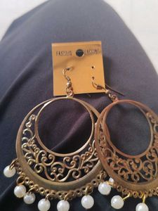 Vintage Style Hoop Earrings with Pearls
