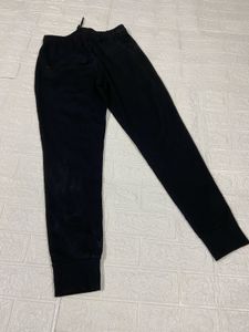 BOLDFIT Comfortable Black Joggers