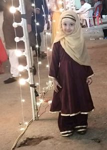 beautyfull girl dress